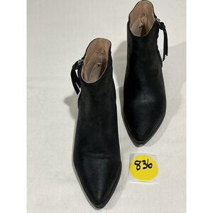 Woman’s Pointed Toe Black Bootie Size 6
